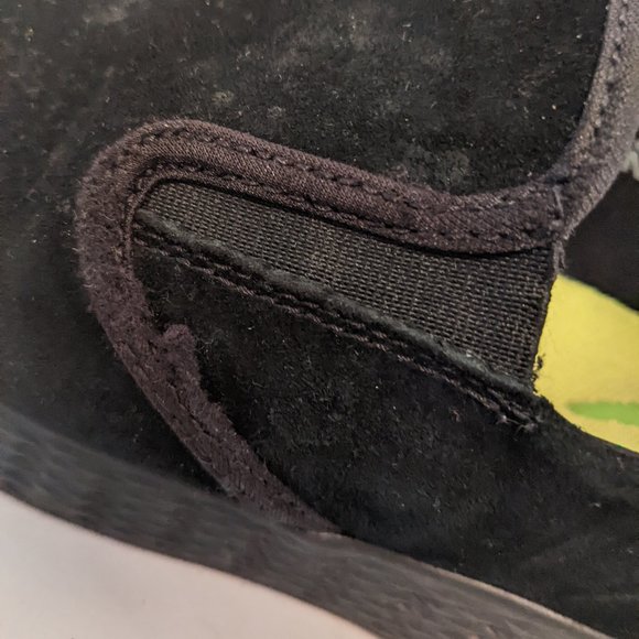 Sketchers GOGA MAX - Black Suede (Men's 10.5) - Picture 11 of 12